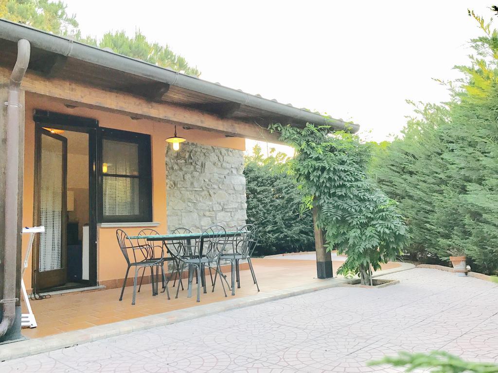 Casa Vacanze Il Cenito กัสเตลลาบาเต ภายนอก รูปภาพ