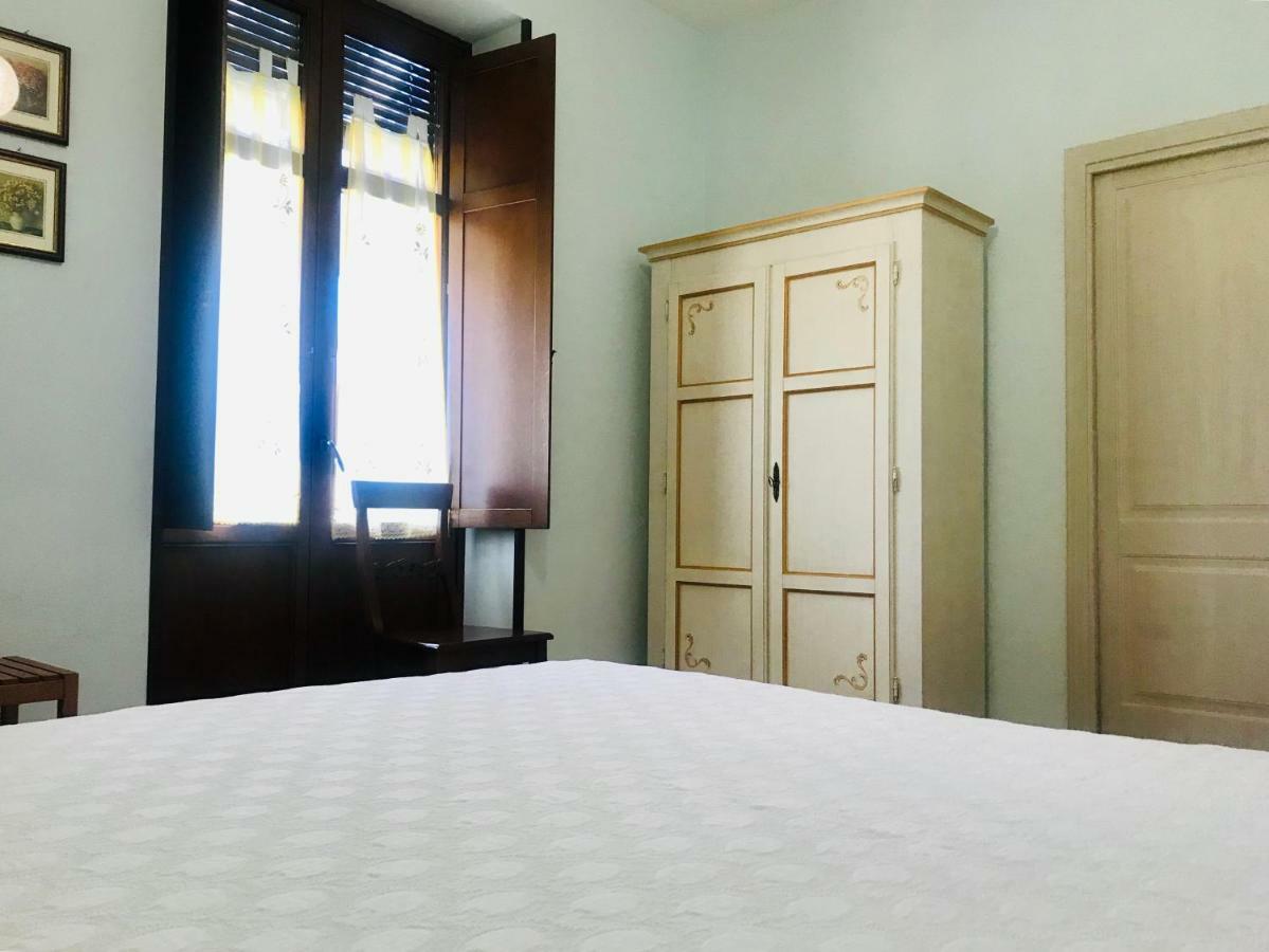 Casa Vacanze Il Cenito กัสเตลลาบาเต ภายนอก รูปภาพ